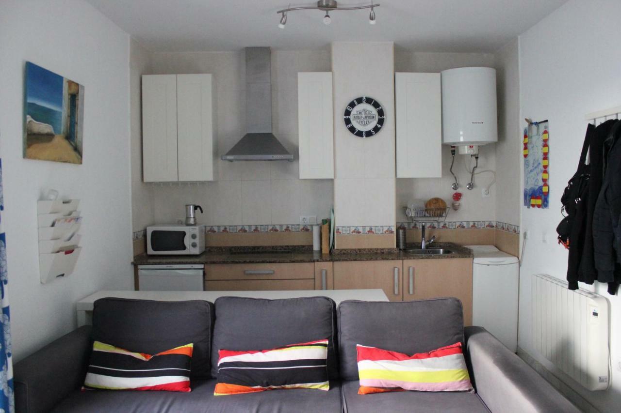 Apartamento Puerta Al Mar Apartment Рота Екстериор снимка