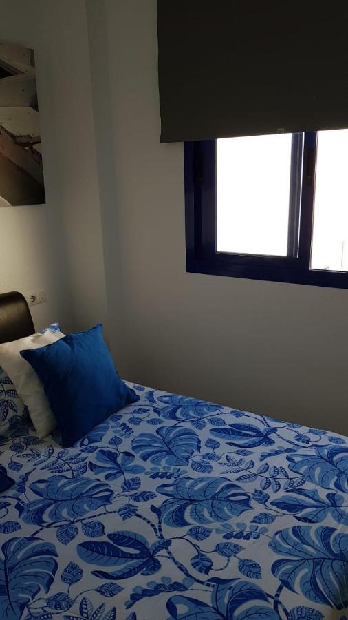 Apartamento Puerta Al Mar Apartment Рота Екстериор снимка